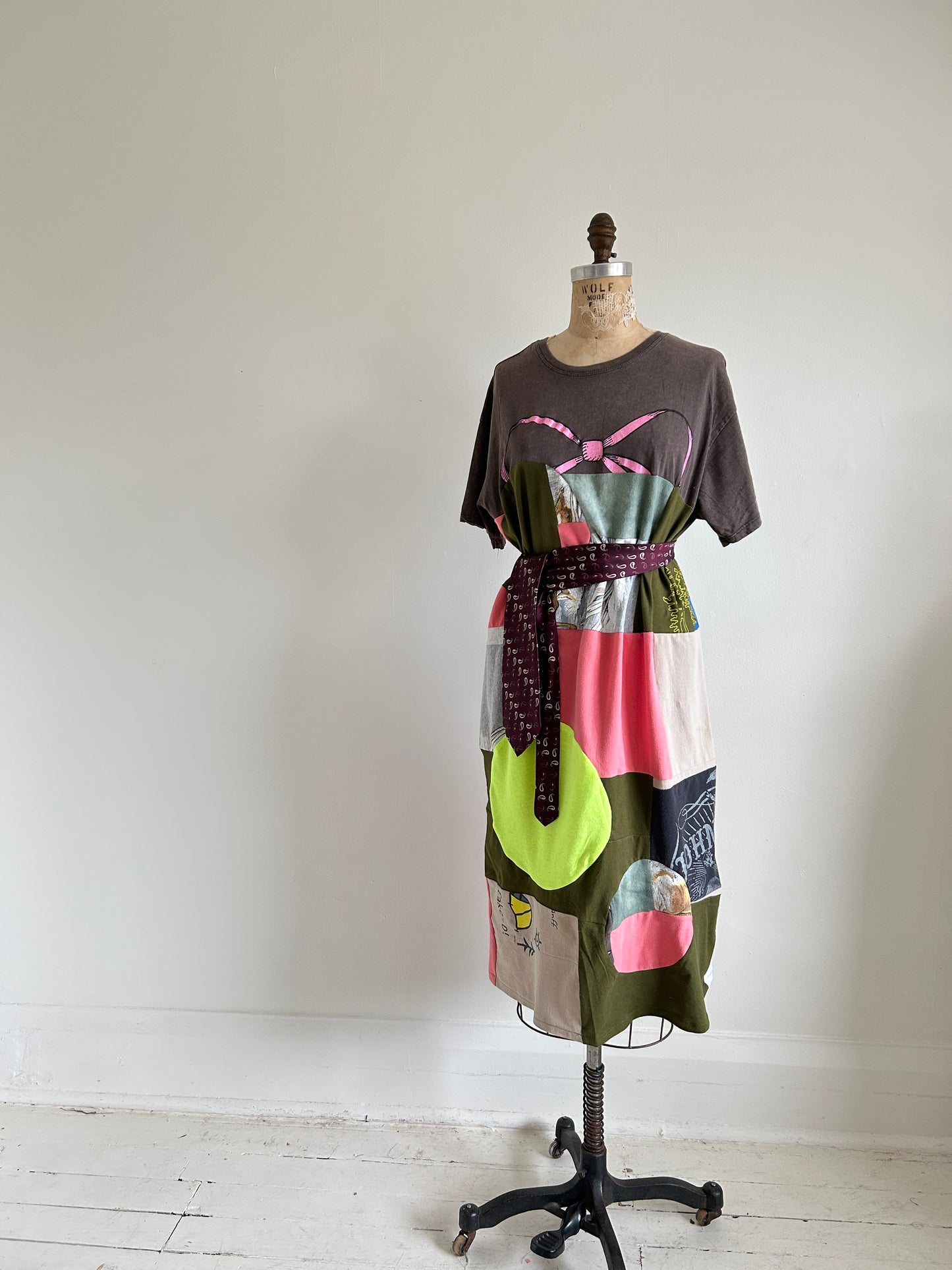 Vintage & Upcycled Tshirt Dress Size S/M #TDRESS7