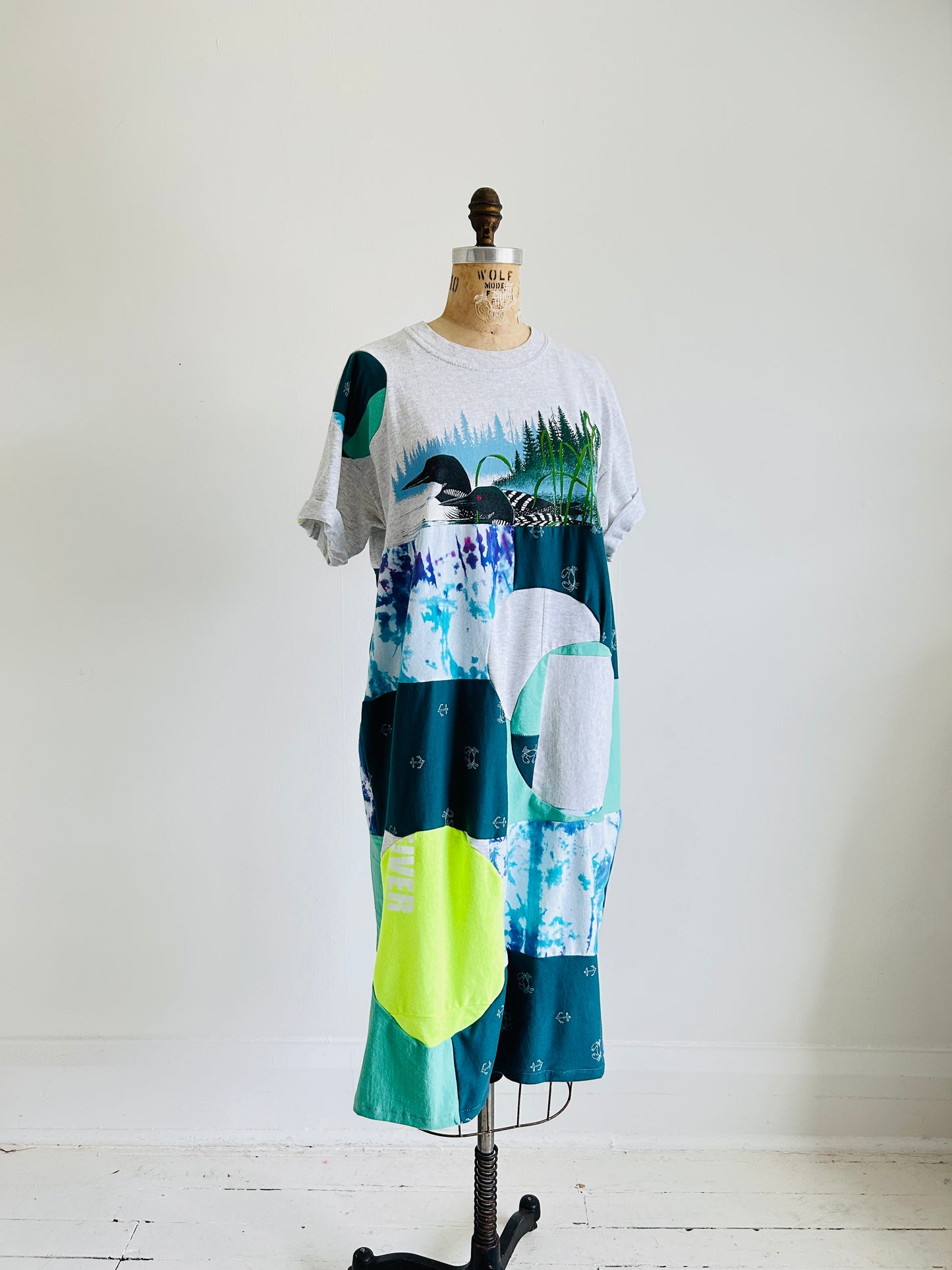 Vintage & Upcycled Tshirt Dress Size M/L #TDRESS2