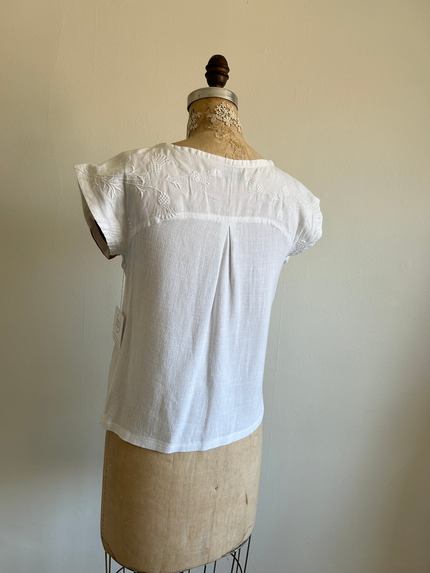 Peony Top - One of a Kind Upcycled & Vintage Embroidered Cotton & Linen Size XS #PEO30