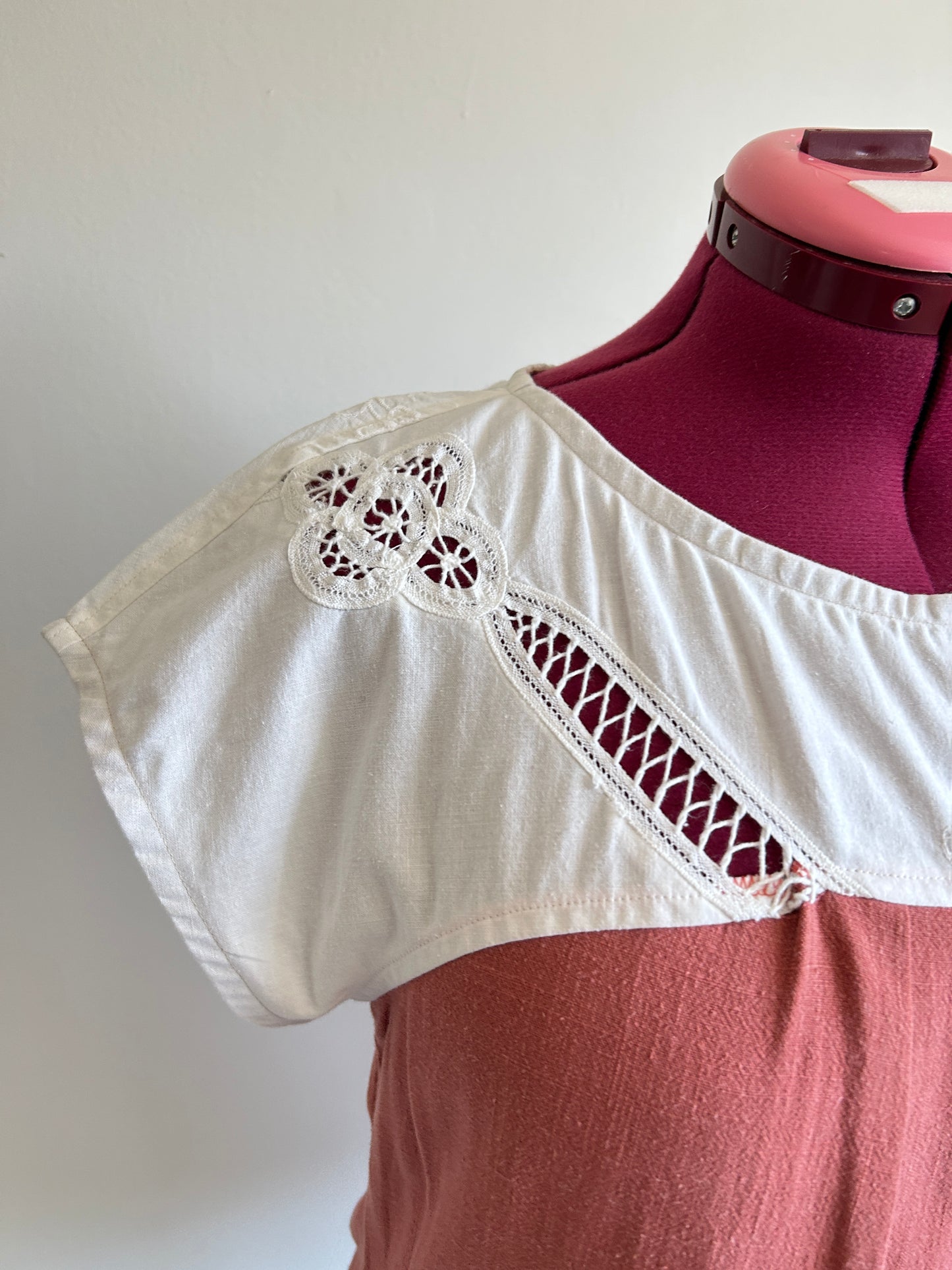 Peony Top - One of a Kind Upcycled Vintage Battenberg Lace, Cotton & Linen Size XL #PEO9