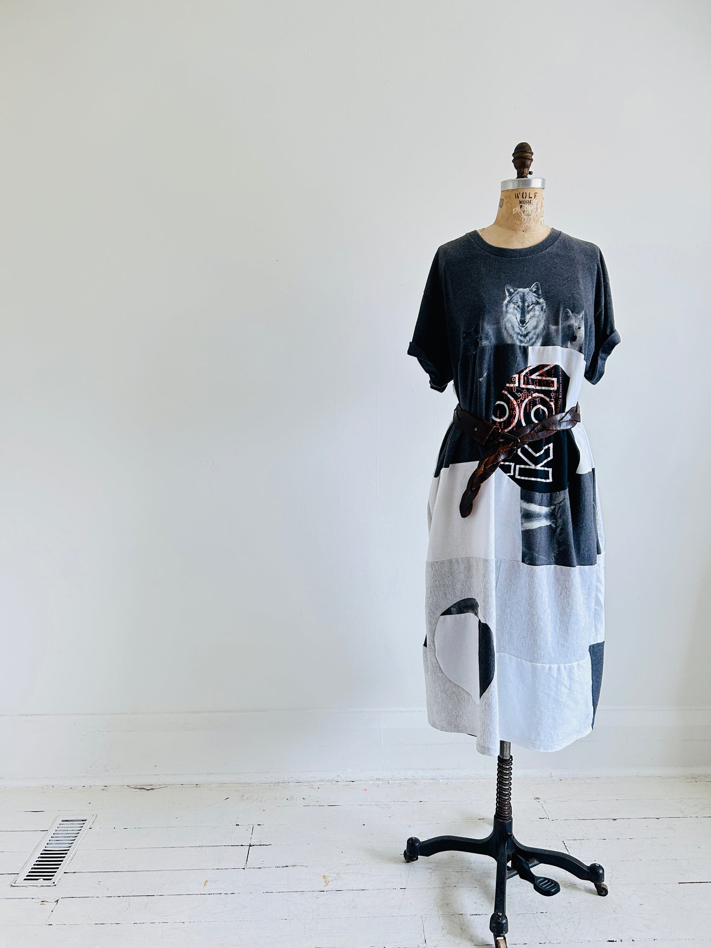 Vintage & Upcycled Tshirt Dress Size L/XL #TDRESS3