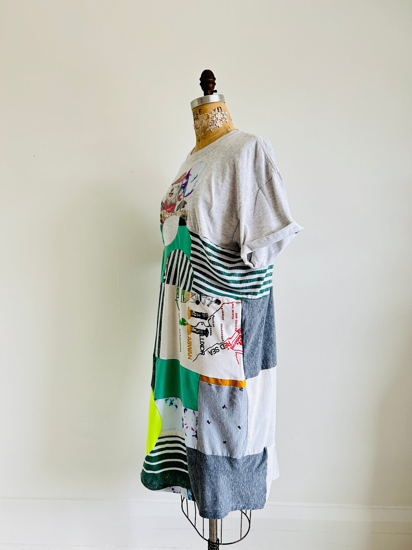 Vintage & Upcycled Tshirt Dress Size XL/2X #TDRESS4