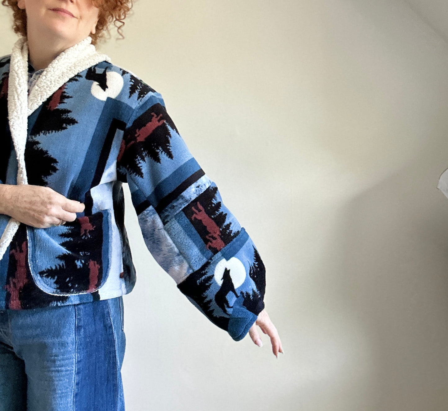 Vivianne Cropped Jacket with Upcycled Fleece Throw Blanket Wolf Size M/L #VIVFLE2