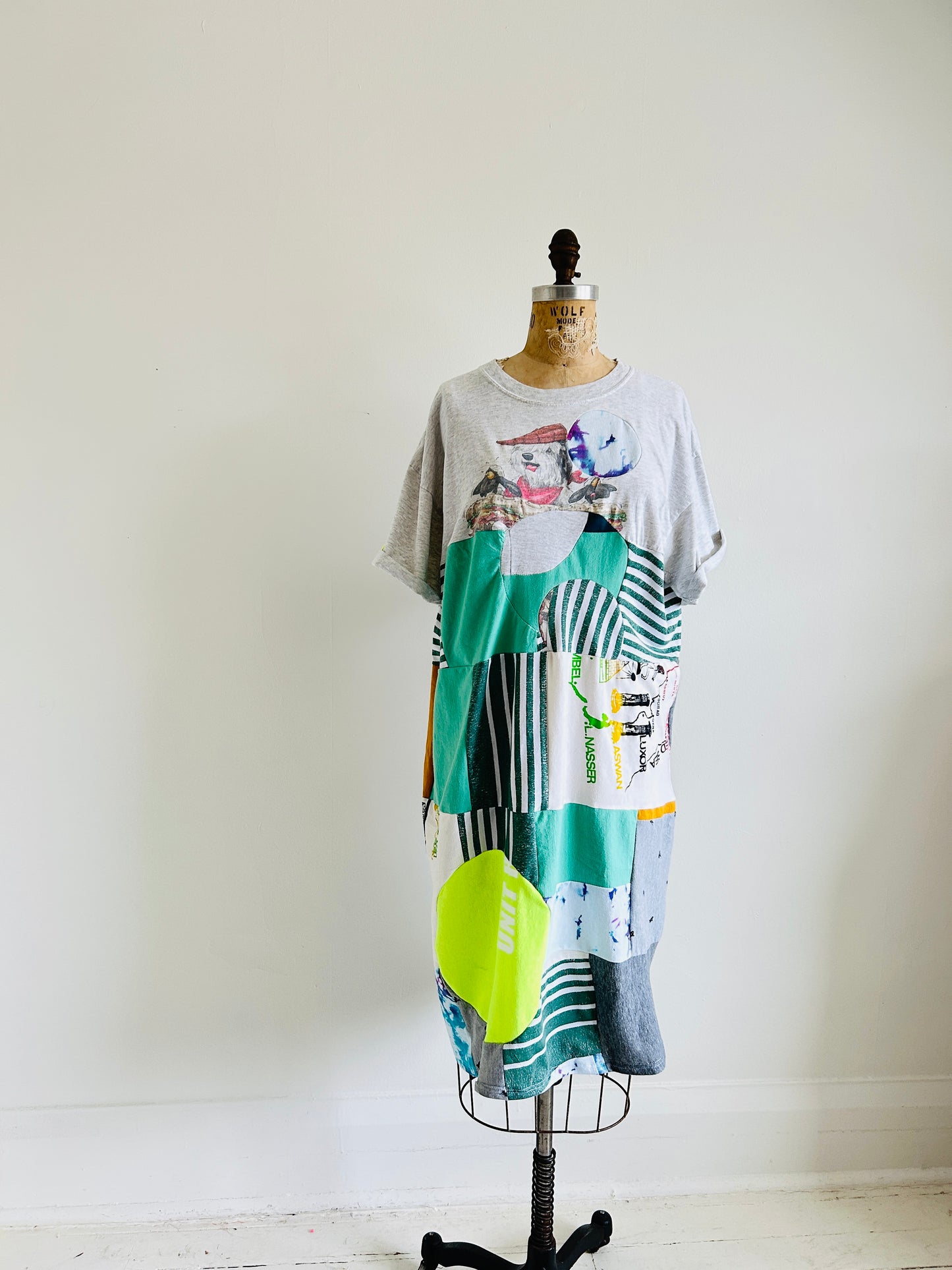 Vintage & Upcycled Tshirt Dress Size XL/2X #TDRESS4