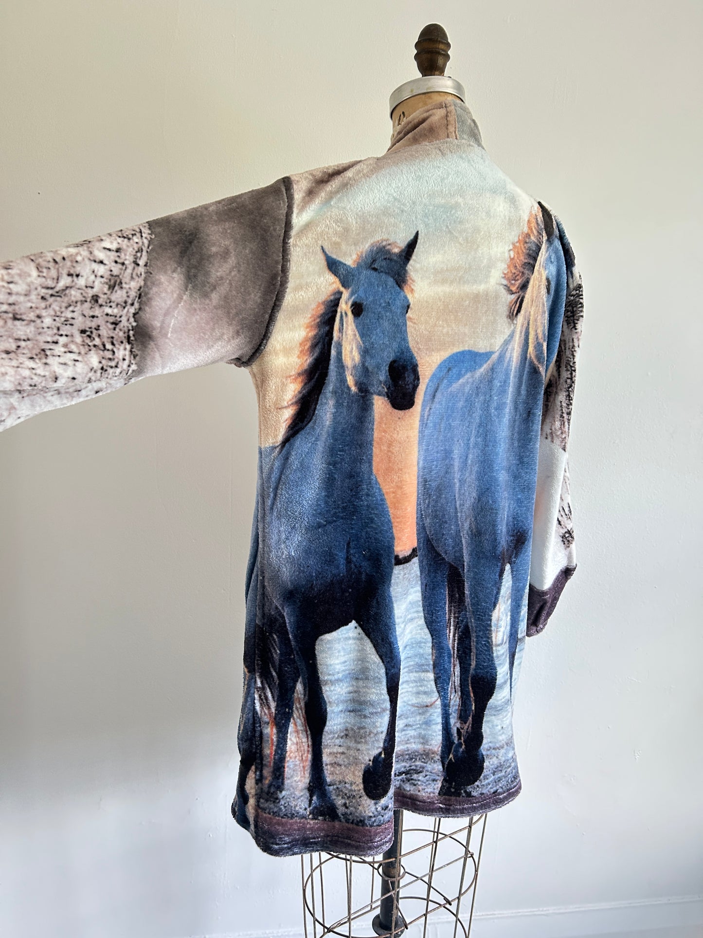 Vivianne Jacket with Upcycled Fleece Throw Blanket Horse Size S/M #VIVFLE1
