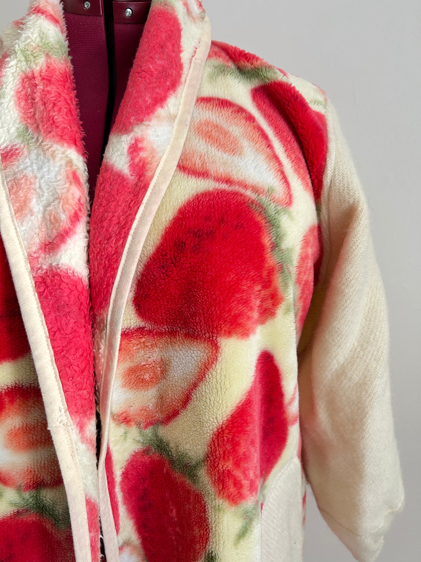 Vivianne Jacket with Upcycled Fleece & Wool Throw Blanket Strawberry Size XL/2X #VIVFLE4