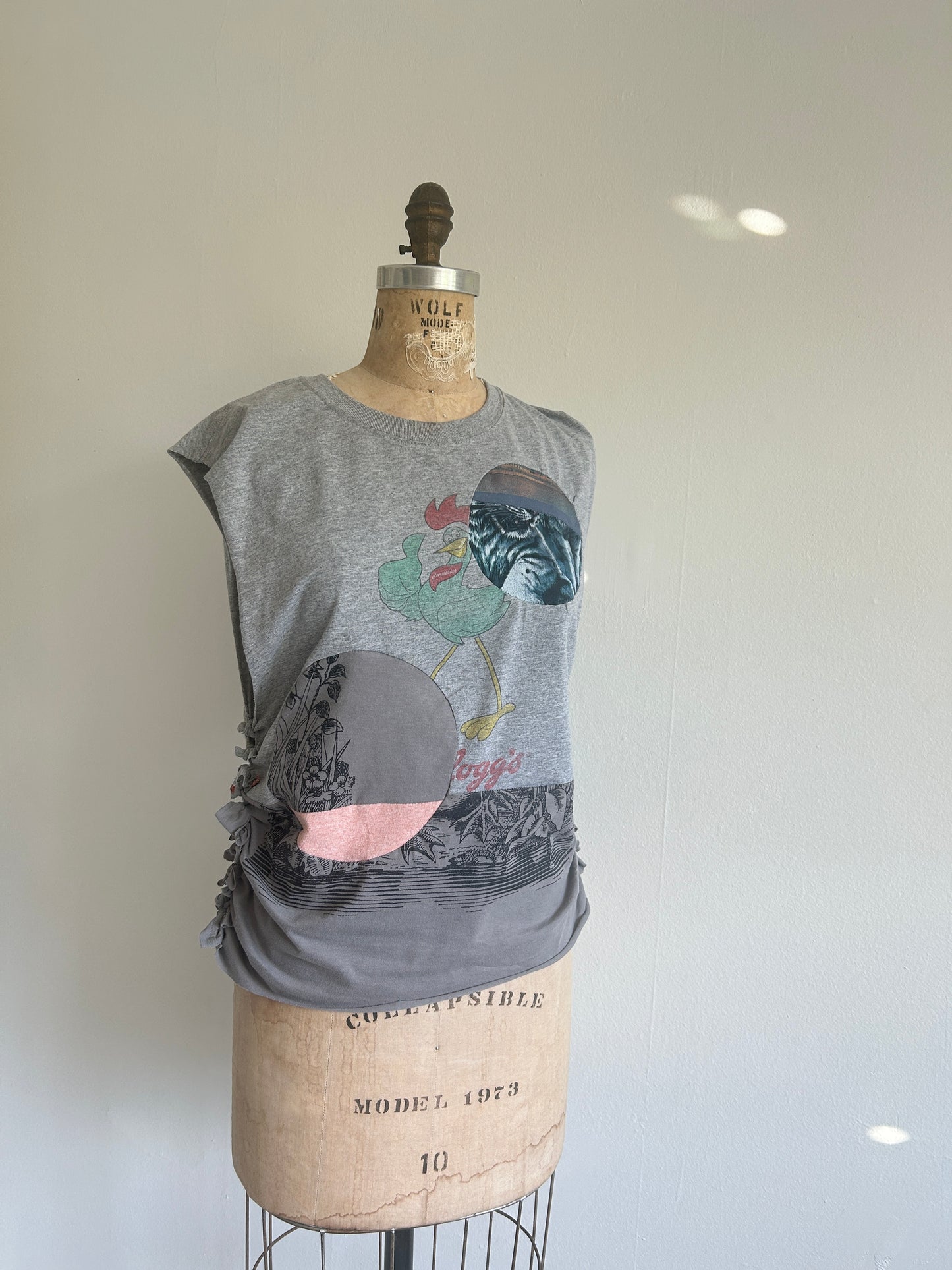Reworked Preloved Keloggs Tshirt - Circle Series Size M/L #TSHIRT7