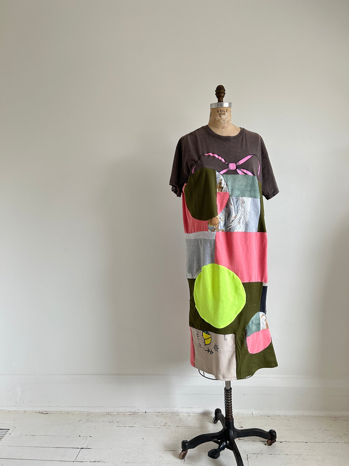 Vintage & Upcycled Tshirt Dress Size S/M #TDRESS7