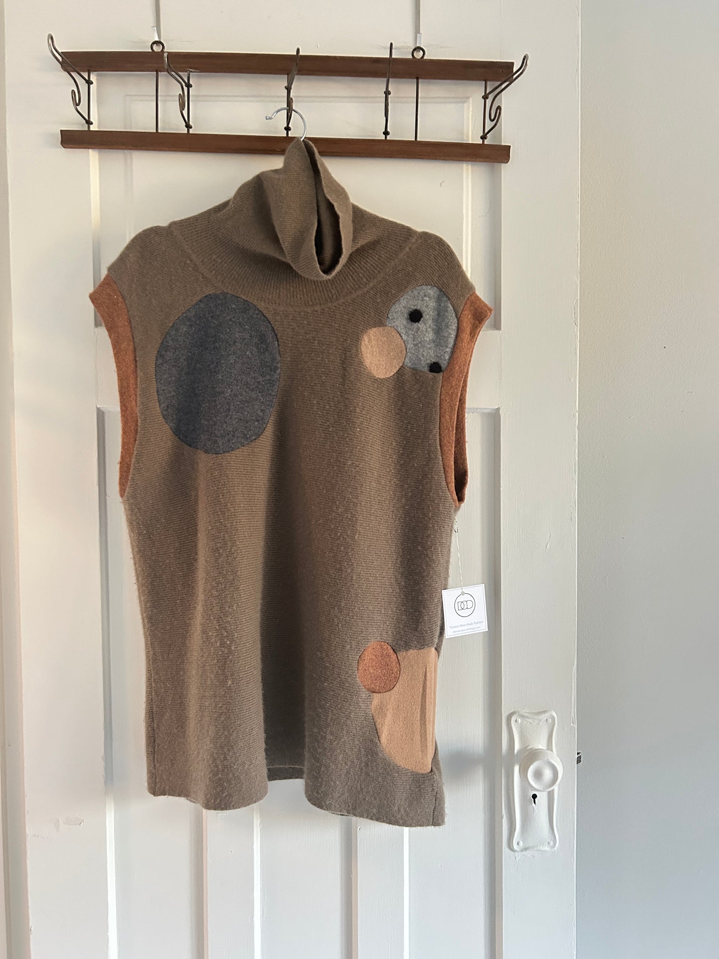 Abstract Art Patched Upcycled Cashmere Vest Size XL/2X #ARTV18