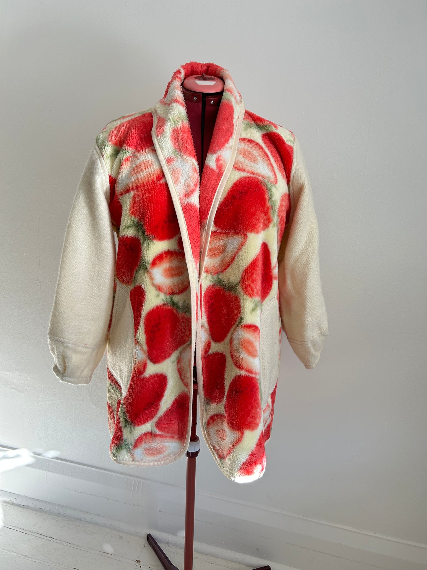Vivianne Jacket with Upcycled Fleece & Wool Throw Blanket Strawberry Size XL/2X #VIVFLE4