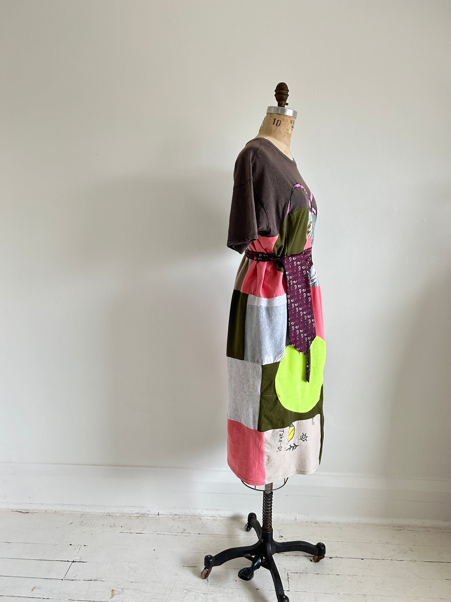 Vintage & Upcycled Tshirt Dress Size S/M #TDRESS7