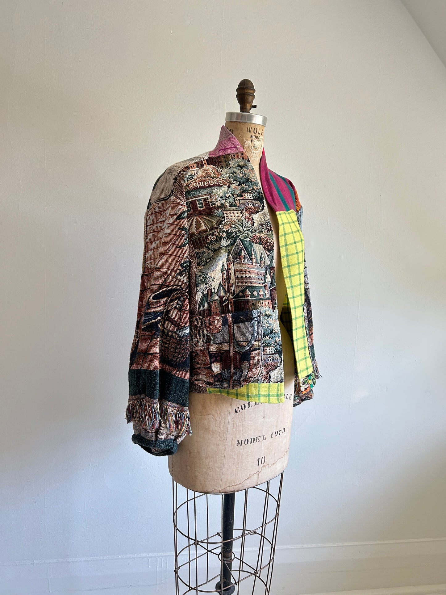 Vivianne Cropped Jacket with Upcycled Throw Blanket Patchwork Size M/L #CVCTML1