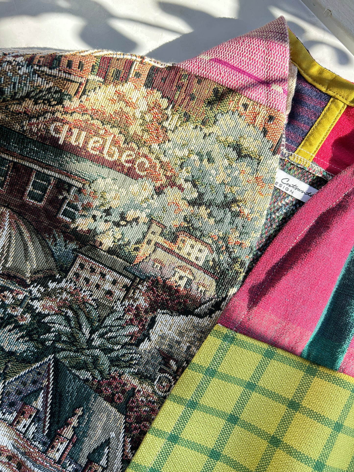 Vivianne Cropped Jacket with Upcycled Throw Blanket Patchwork Size M/L #CVCTML1