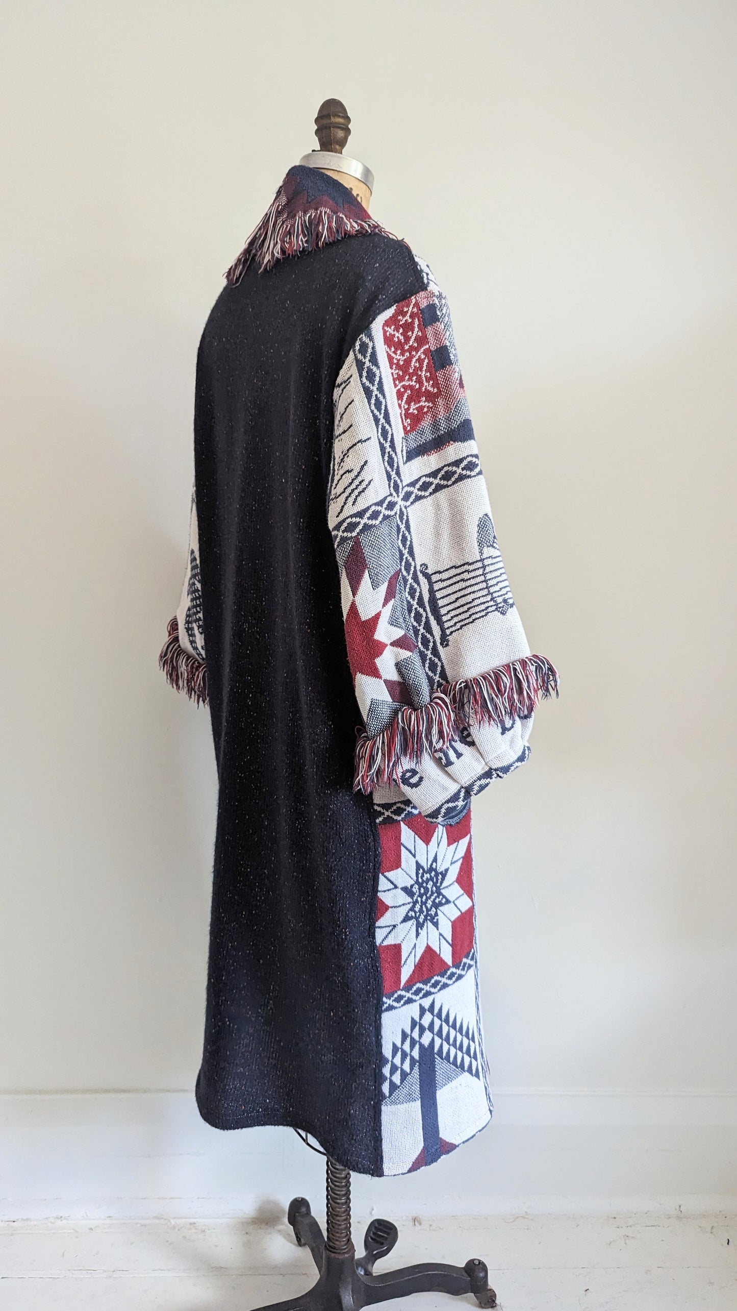 Vivianne Duster with Upcycled Cotton Throw Blanket Native American Theme Size S/M #VIVT3