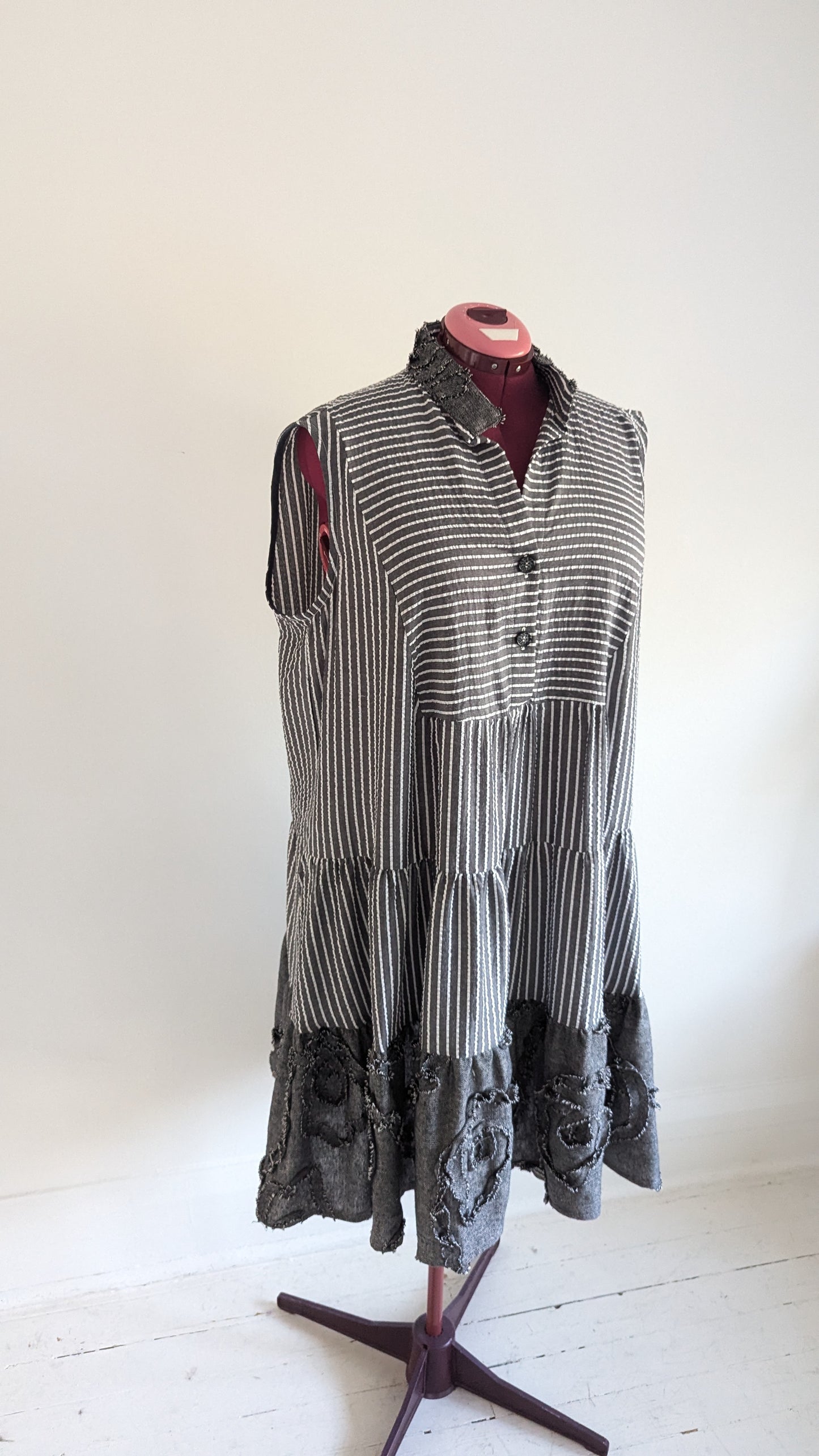 Carrie Dress - One of a Kind Vintage Textiles Size 2X/3X #CAR16