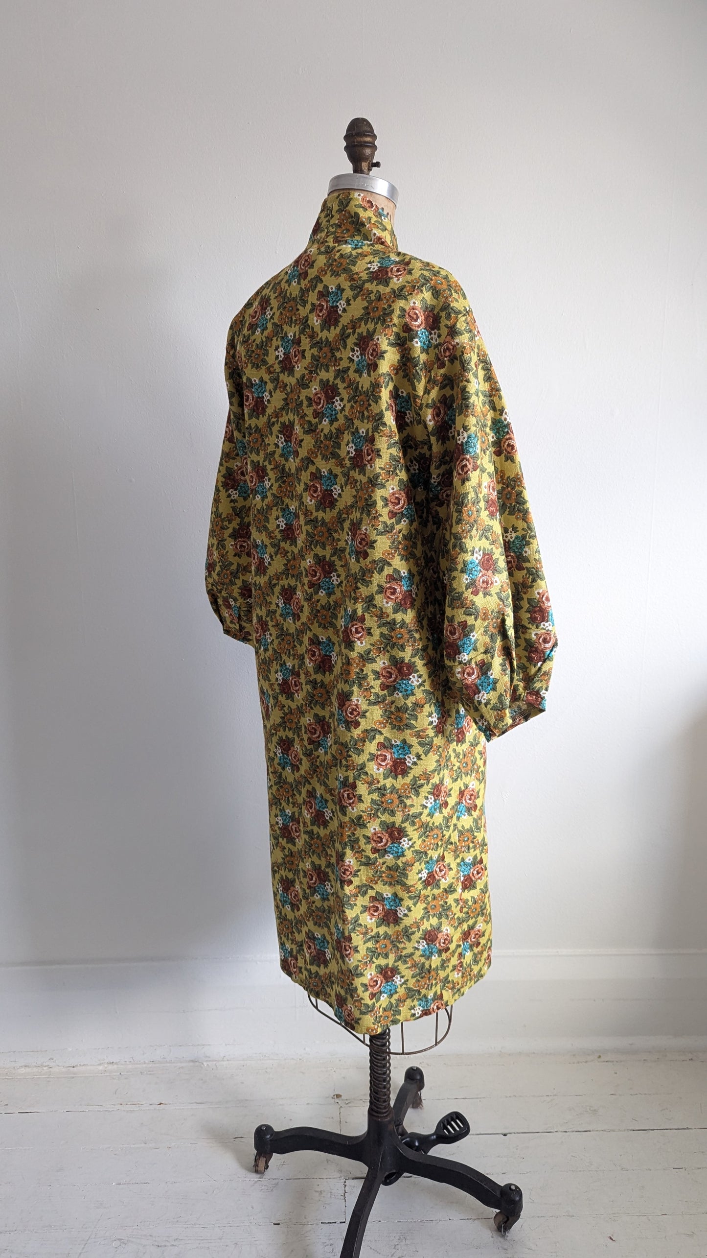 Vivianne Duster with Upcycled Floral Cotton Vintage Deadstock Size S/M & XL/2X #VIVC4