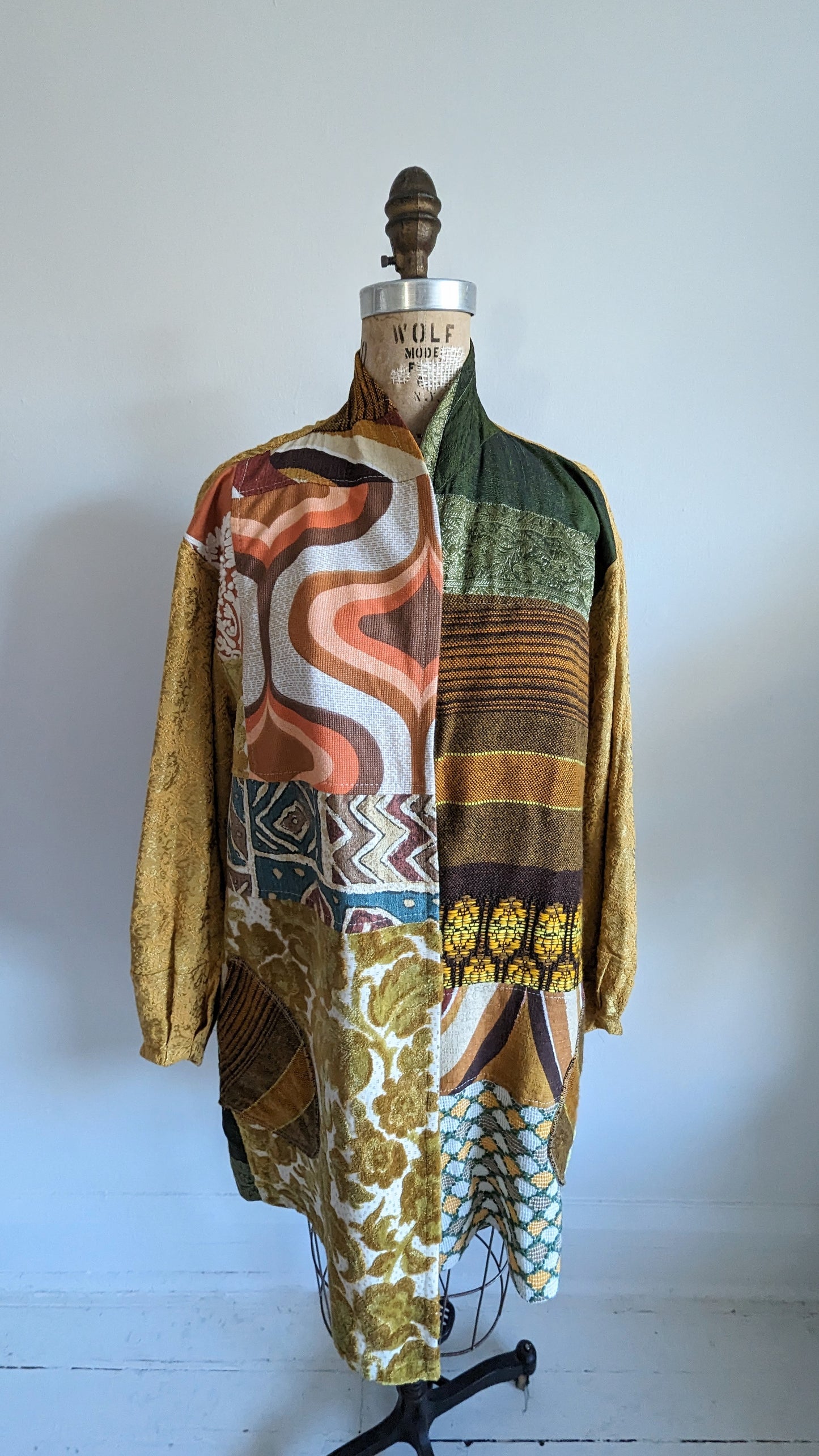 Vivianne Jacket with Upcycled Woven Vintage Drapery Patchworked Size 2X/3X #VIVT8