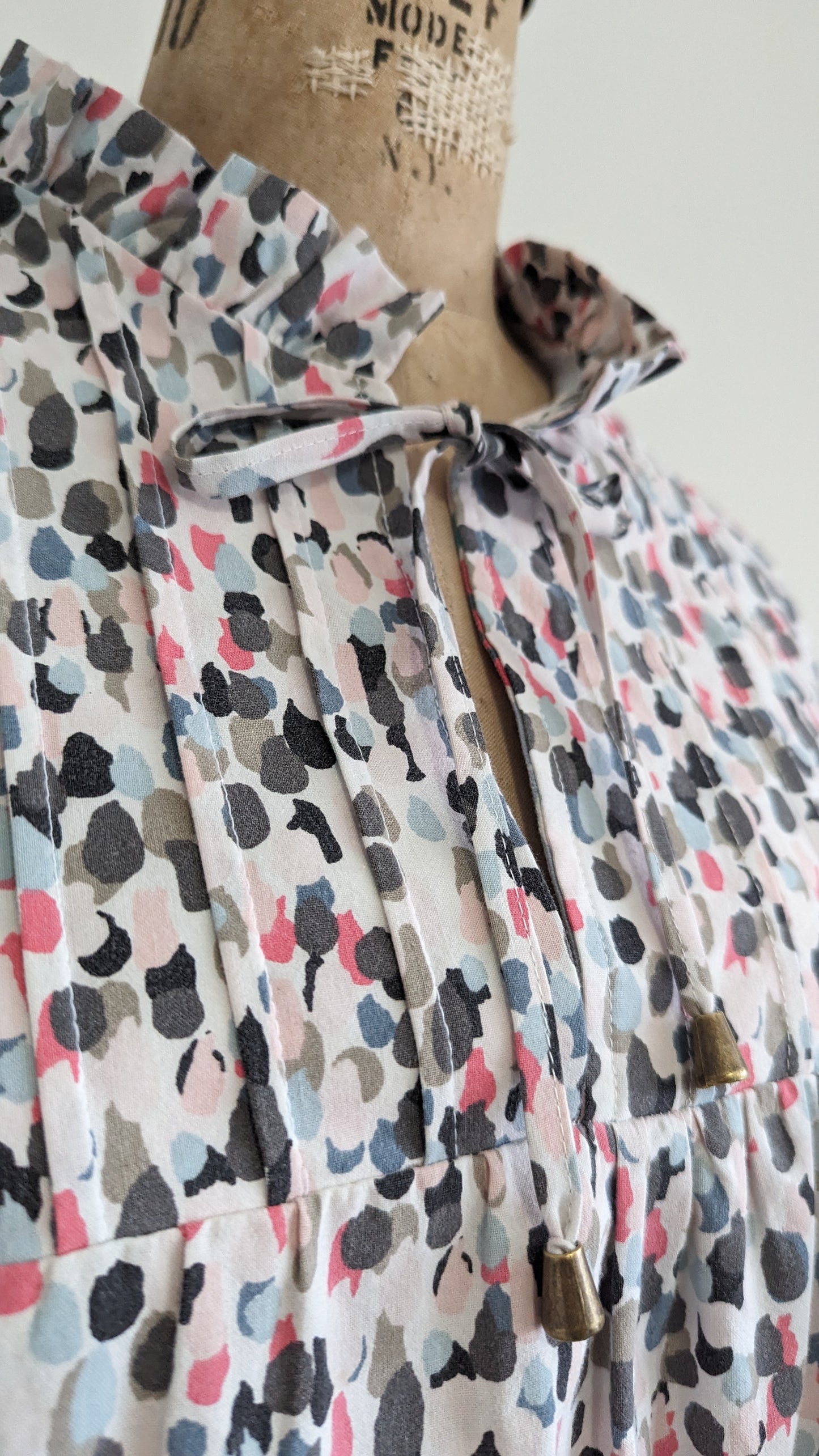 Meg Tunic with Vintage Tablecloth & Upcycled Fabric S/M #MEGTU7