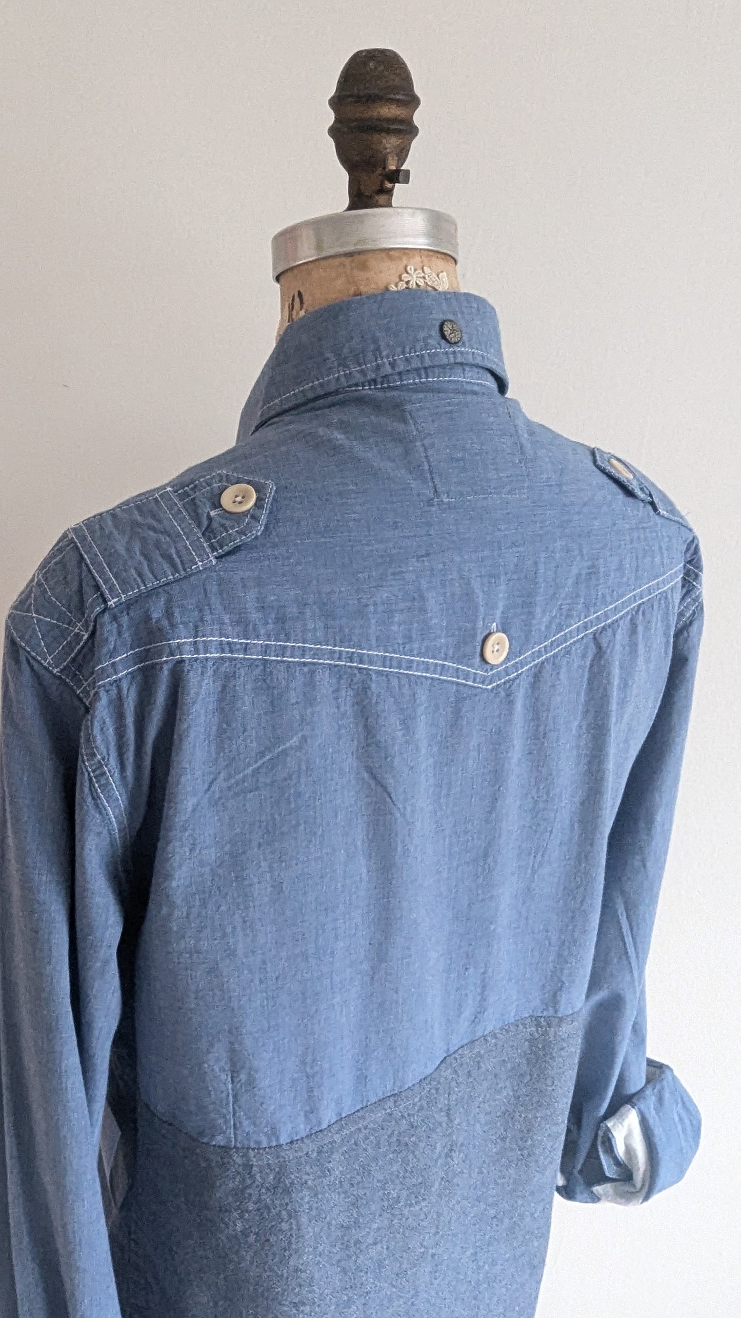 Upcycled Modern Wrangler Workwear Cotton & Denim Shirt - Circle Series Size M #DEN13