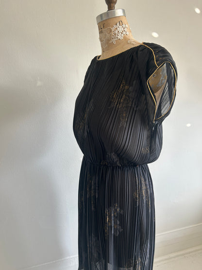 Vintage Sheer Pleated Dress Size M/L #VIN7