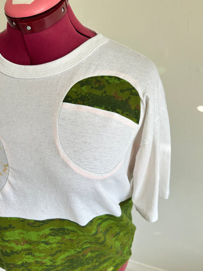 Reworked Preloved Tshirt - Circle Series Size 2X/3X #TSHIRT17