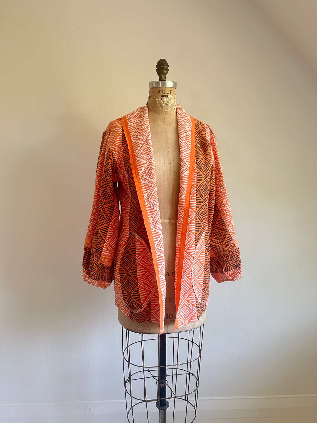 Vivianne Jacket with Upcycled Vintage Cotton Lightweight Throw Size S/M #CVBTXSS3