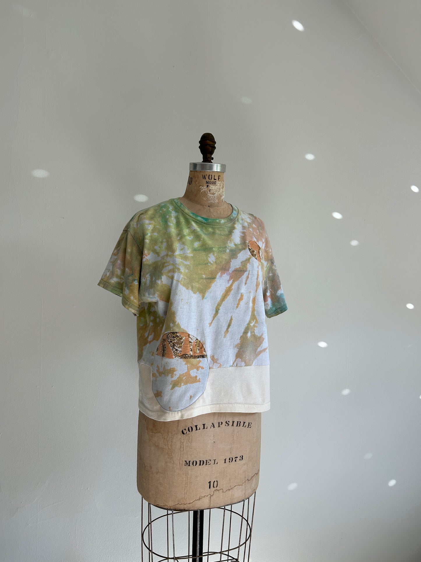 Reworked Preloved Tie Dyed and Tiger Cropped Tshirt - Circle Series Size M/L #TSHIRT16