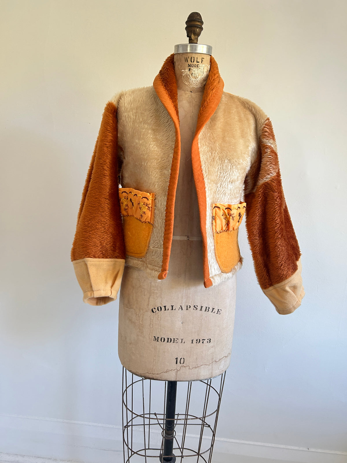 Vivianne Cropped Jacket with Upcycled Vintage Wool & Fleece Blankets Size XS/S #CVCWXXS14