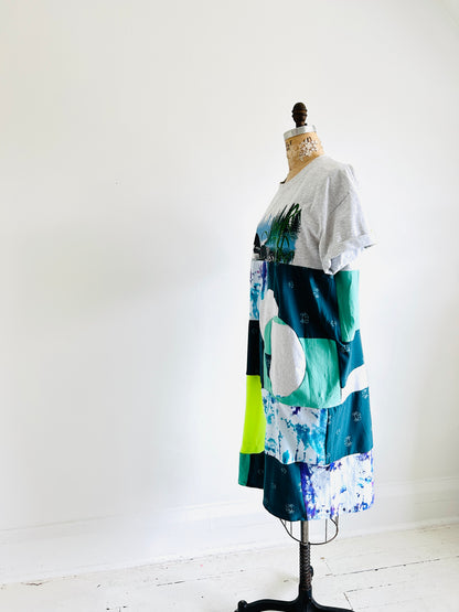Vintage & Upcycled Tshirt Dress Size M/L #TDRESS2