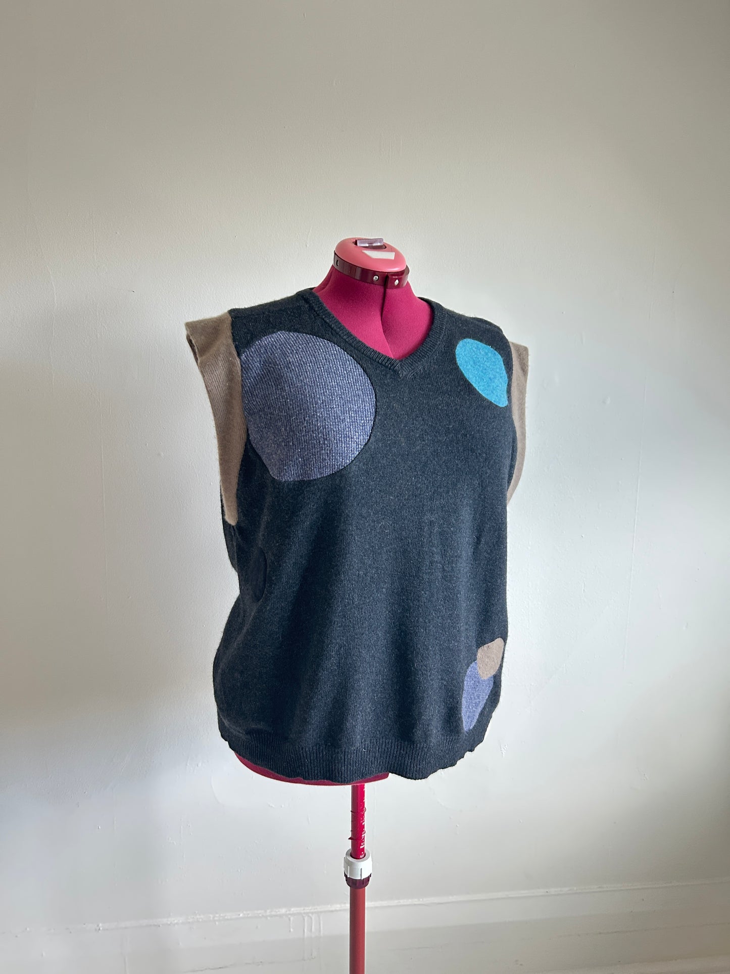 Abstract Art Patched Upcycled Cashmere Vest Size 3X/4X #CAV34X32