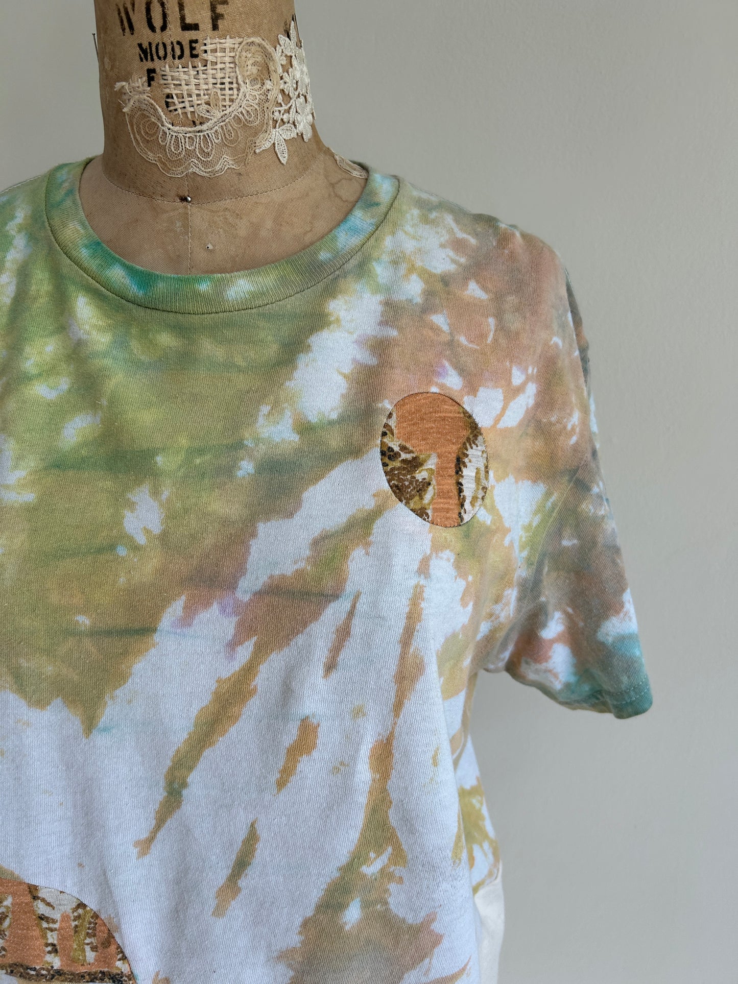 Reworked Preloved Tie Dyed and Tiger Cropped Tshirt - Circle Series Size M/L #TSHIRT16
