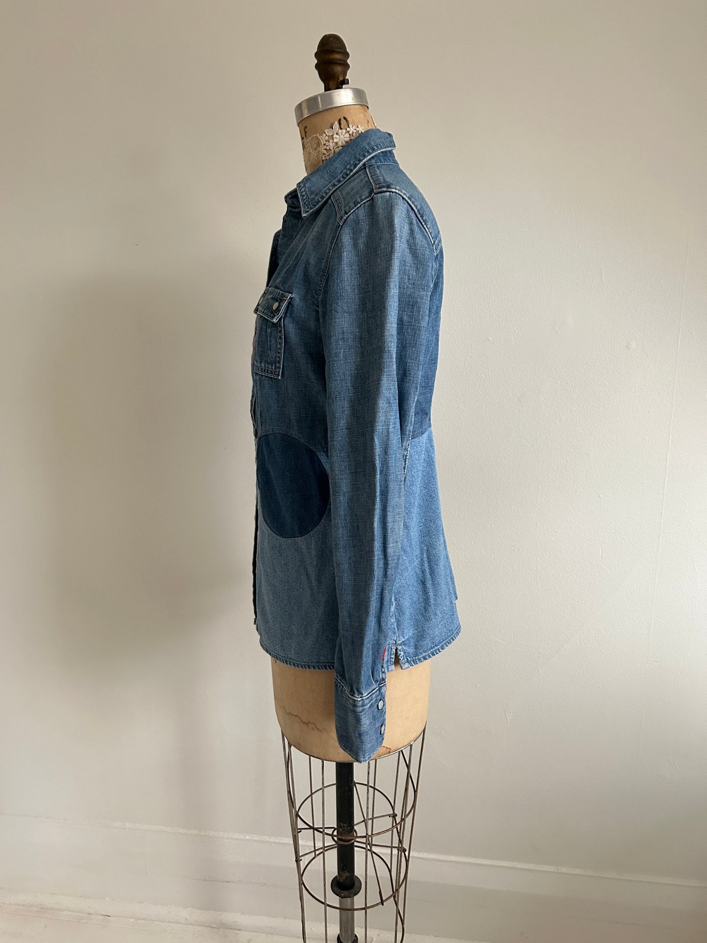 Upcycled Modern Workwear Denim Shirt - Circle Series Size S/M #DBSM5