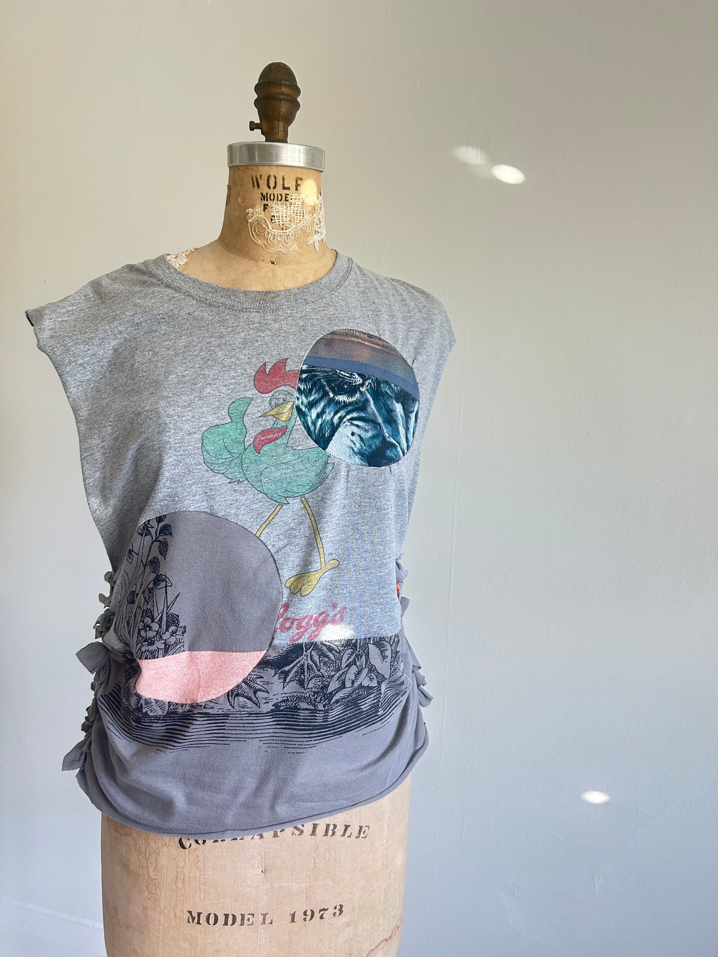 Reworked Preloved Keloggs Tshirt - Circle Series Size M/L #TSHIRT7