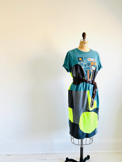 Vintage & Upcycled Tshirt Dress Size S/M #TDRESS5