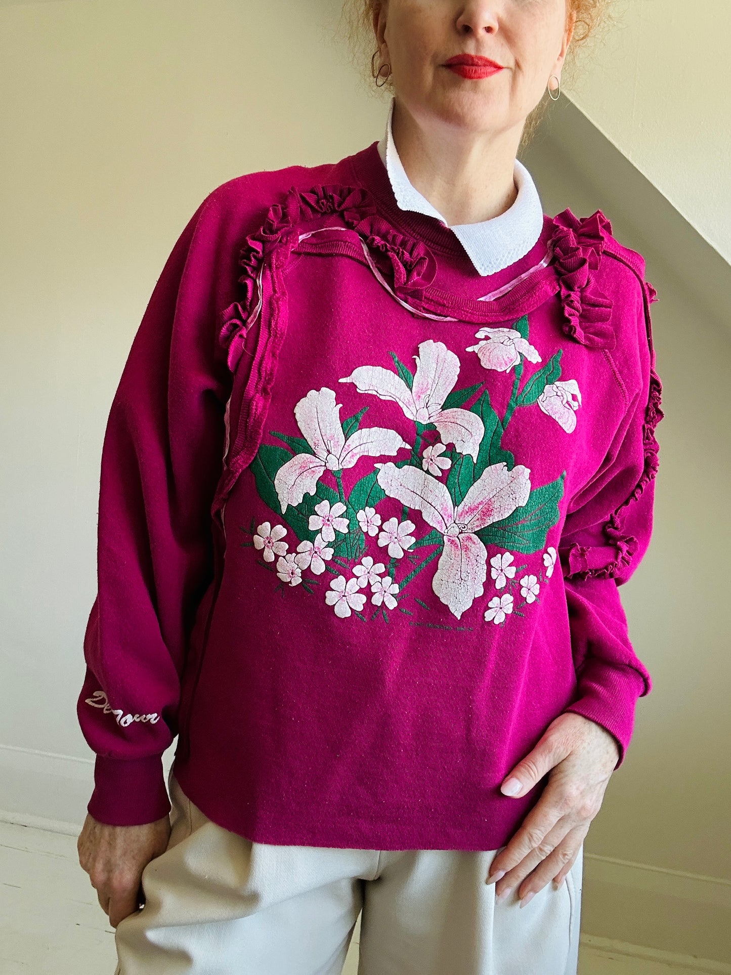 Ruffled Vintage 1990 Sweatshirt L/XL #SWLXL1