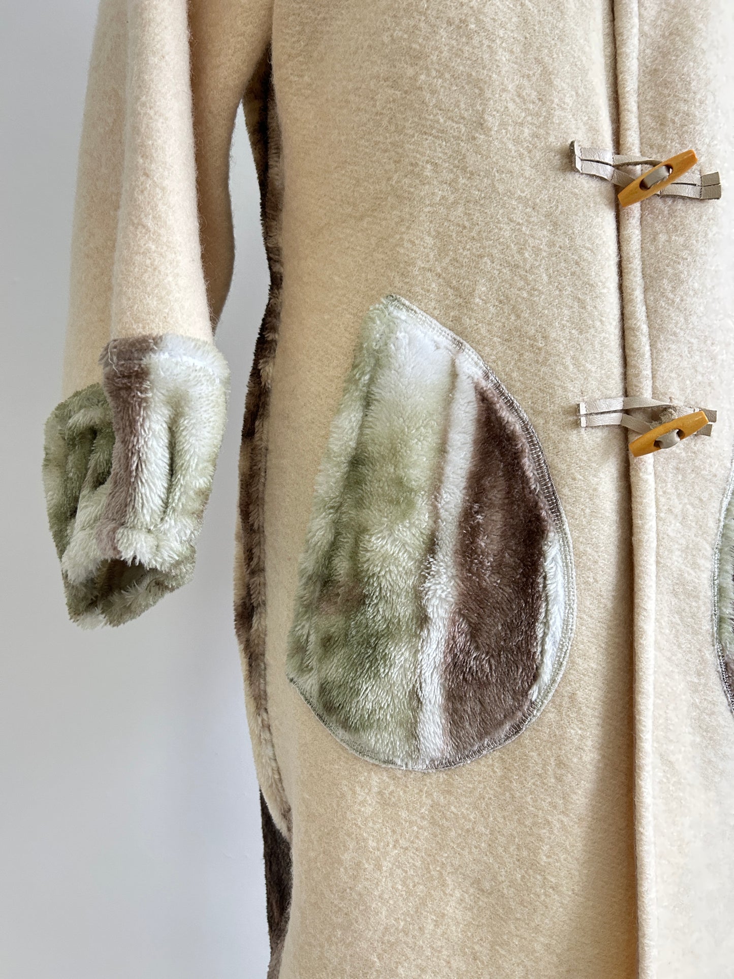 Vivianne Duster with Upcycled Fleece & Vintage Wool Blanket Puppy Theme Size S/M #CVDWSM43