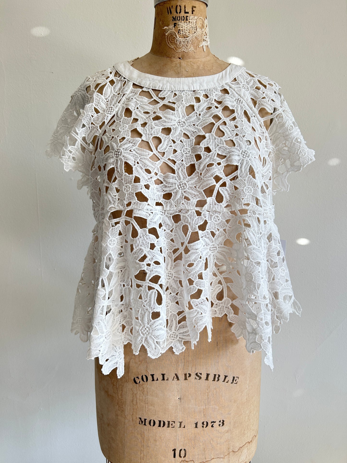 Preloved Upcycled white Lace Top Size S/M #VIN2