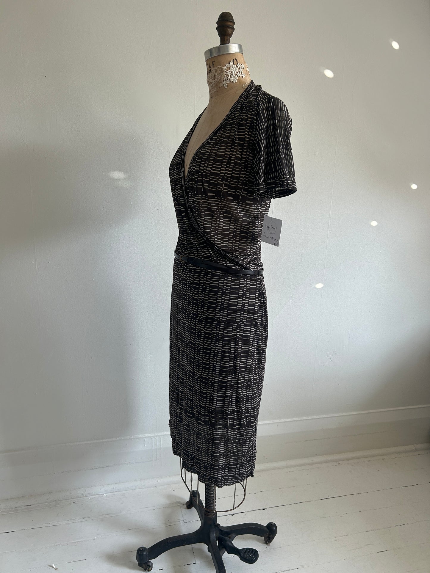 Preloved Hugo Boss Silk Sheer Faux Wrap Dress Size M #VIN8