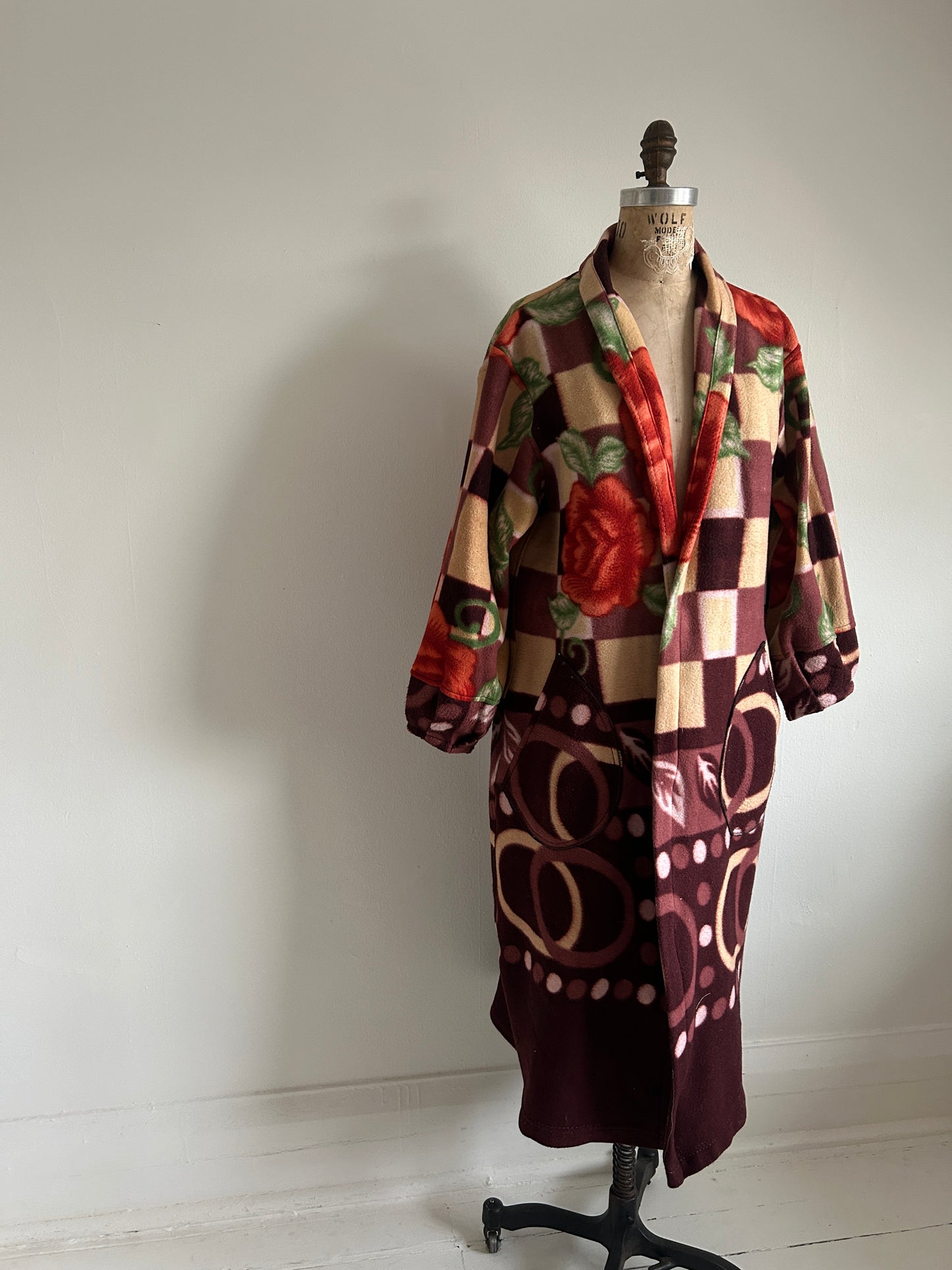 Vivianne Duster with Upcycled Lightweight Fleece Blanket Size M/L #CVDFML8