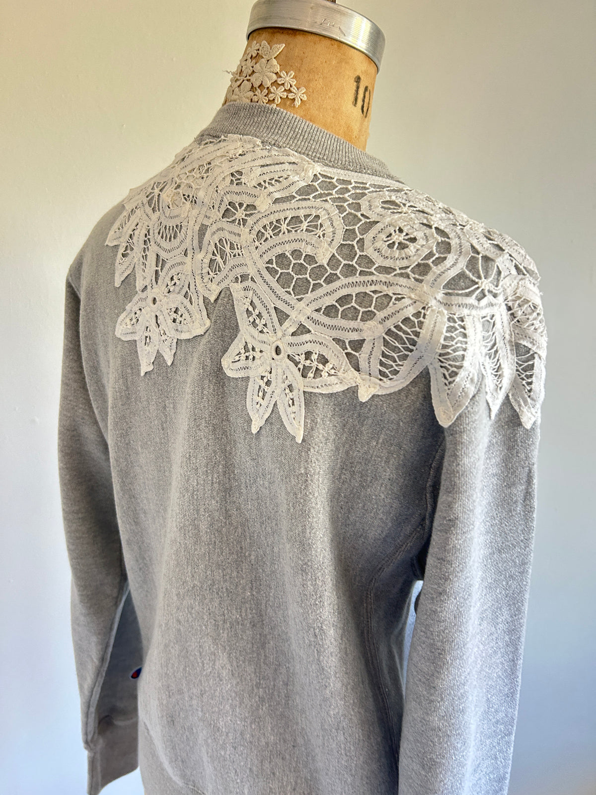 Ruffled & Battenburg Lace Upcycled Champion Sweatshirt XS/S #SWRXXS3