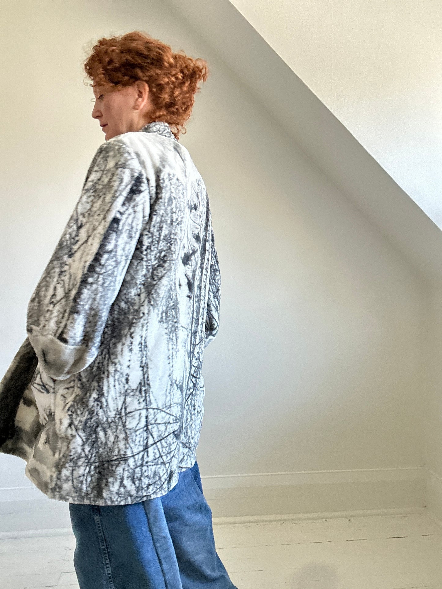 Vivianne Jacket with Upcycled Fleece Throw Blanket Wolf Theme Size M/L #CVJFML24