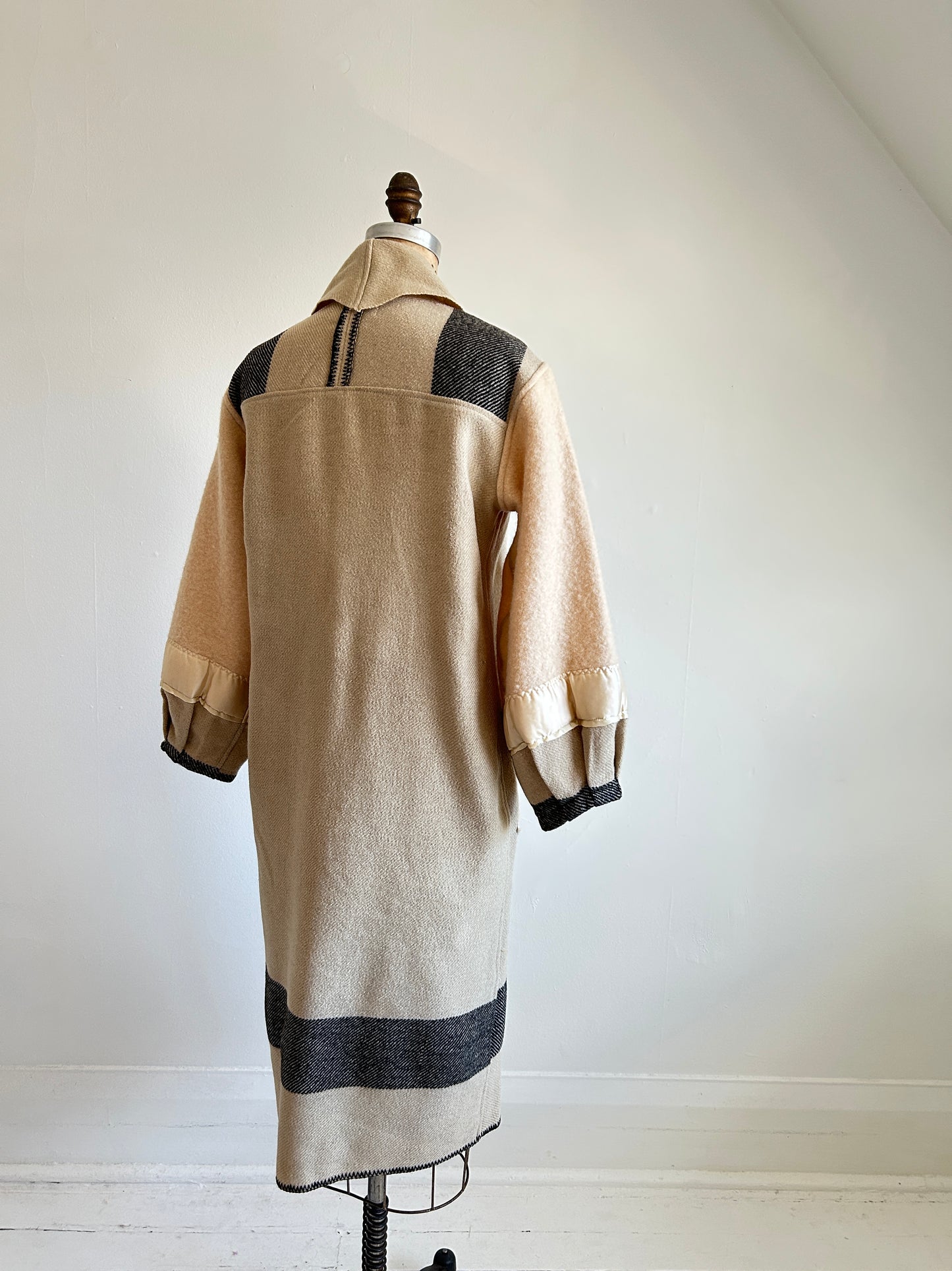 Vivianne Duster with Upcycled Horn Bros. Vintage Wool Blanket Size XS/S #CVDWXSS48