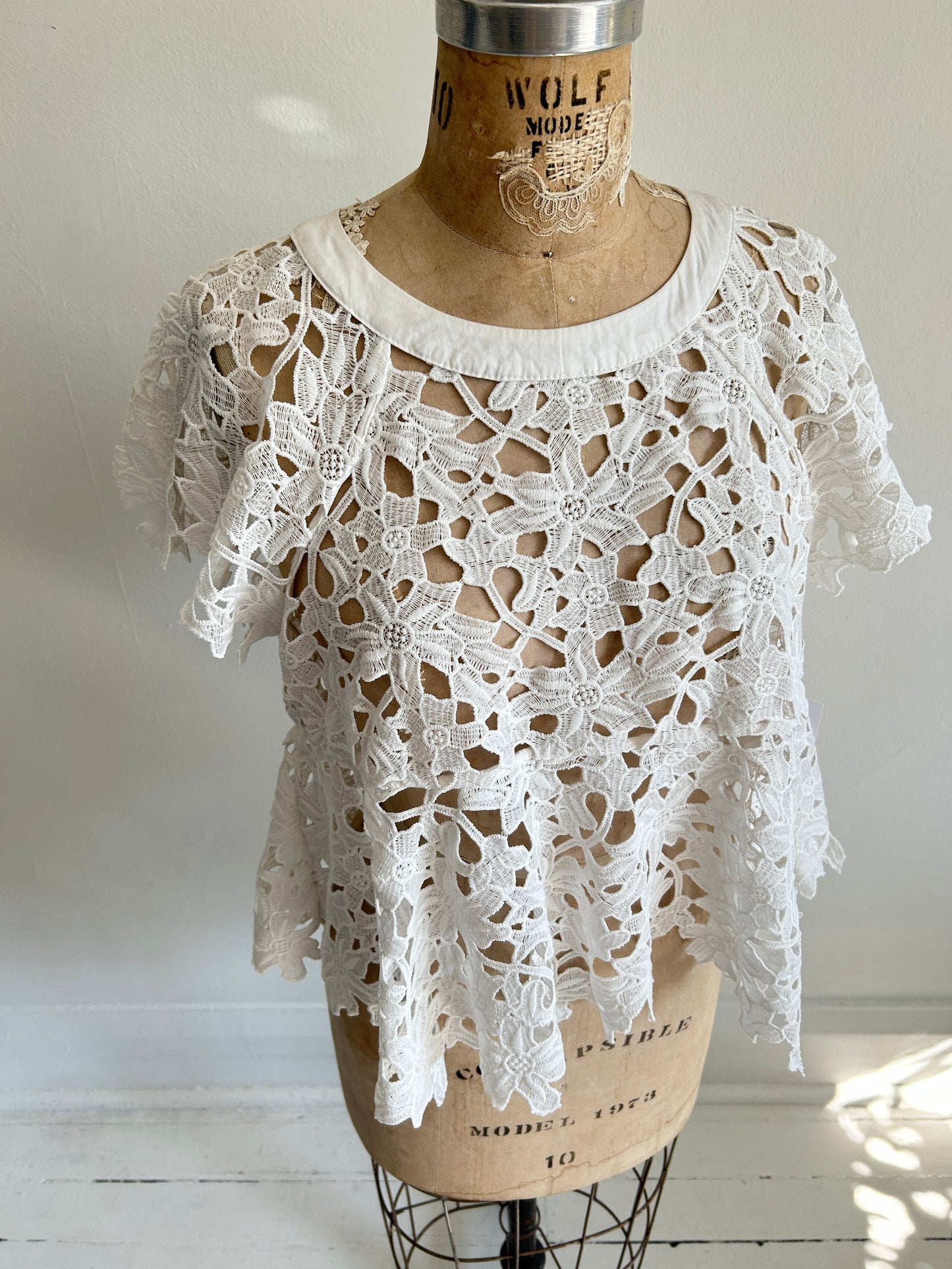 Preloved Upcycled white Lace Top Size S/M #VIN2