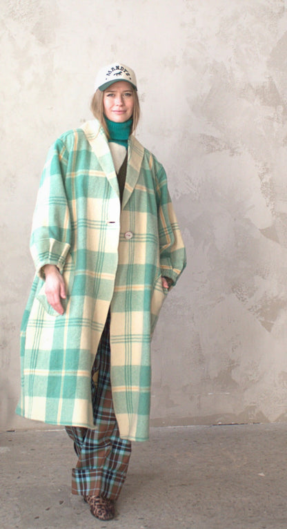 Vivianne Duster with Upcycled Vintage Wool Blanket & Handmade Ceramic Button Size XL/2X #CVDWX2X13
