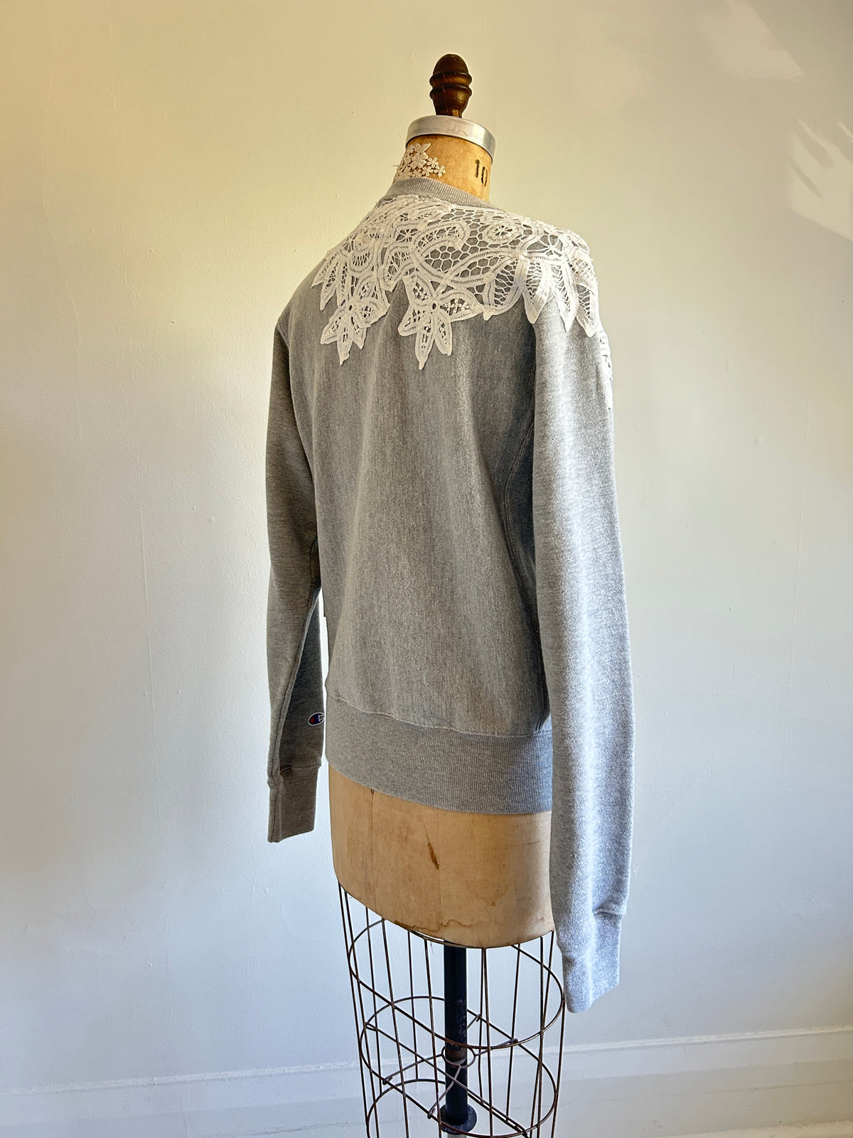 Ruffled & Battenburg Lace Upcycled Champion Sweatshirt XS/S #SWRXXS3