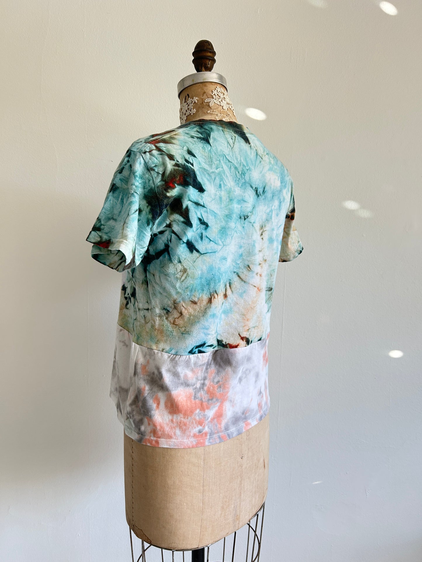 Reworked Preloved Tie Dyed Tshirt - Circle Series Size XS/S #TSHIRT4