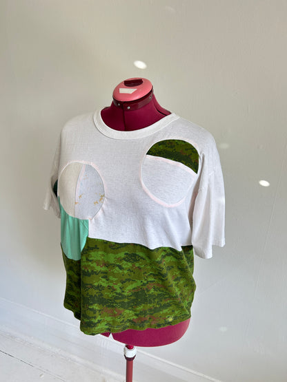 Reworked Preloved Tshirt - Circle Series Size 2X/3X #TSHIRT17