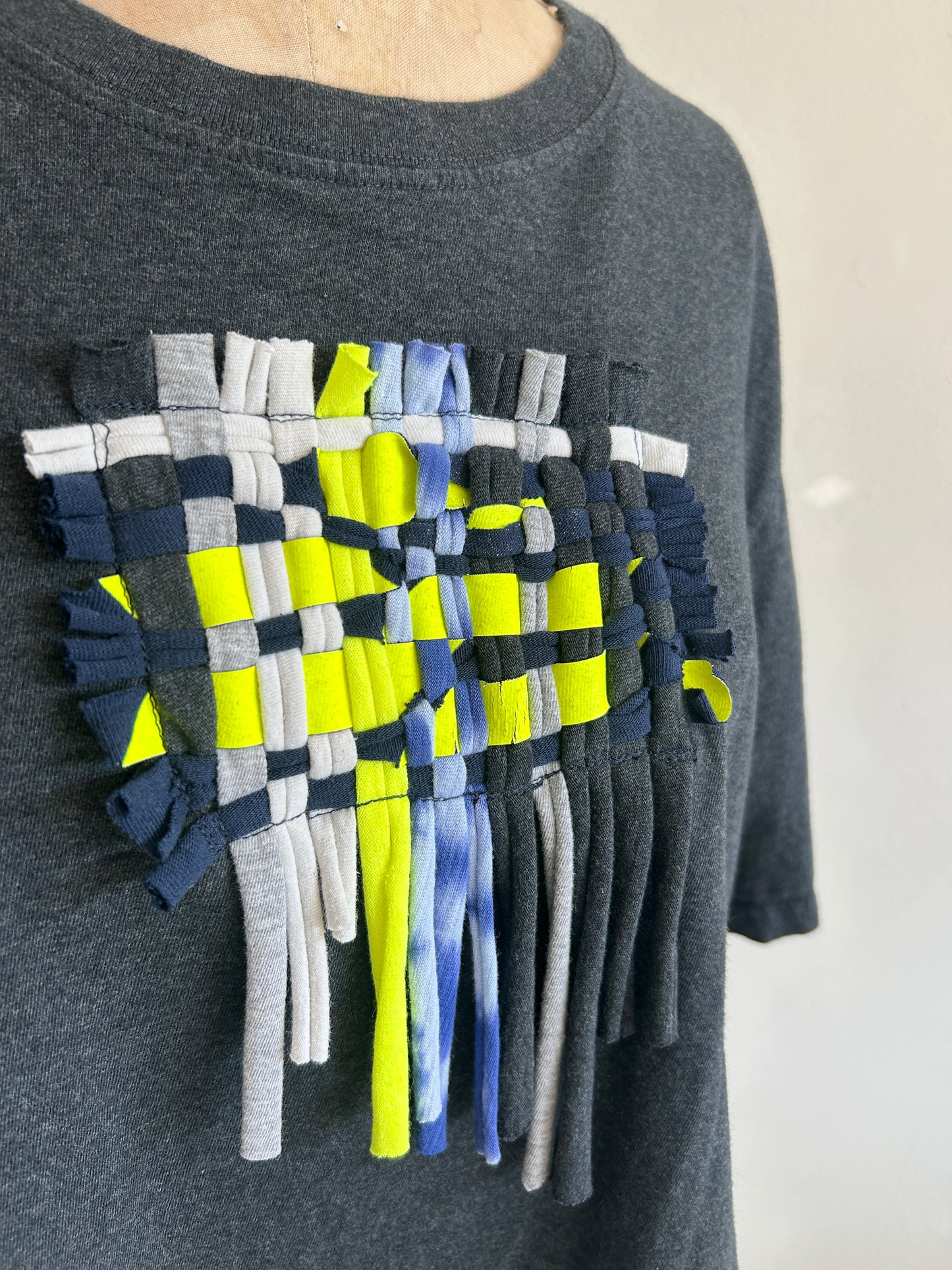 Reworked Preloved Cropped Tshirt - Woven Series Size XL/2X #TSHIRT19