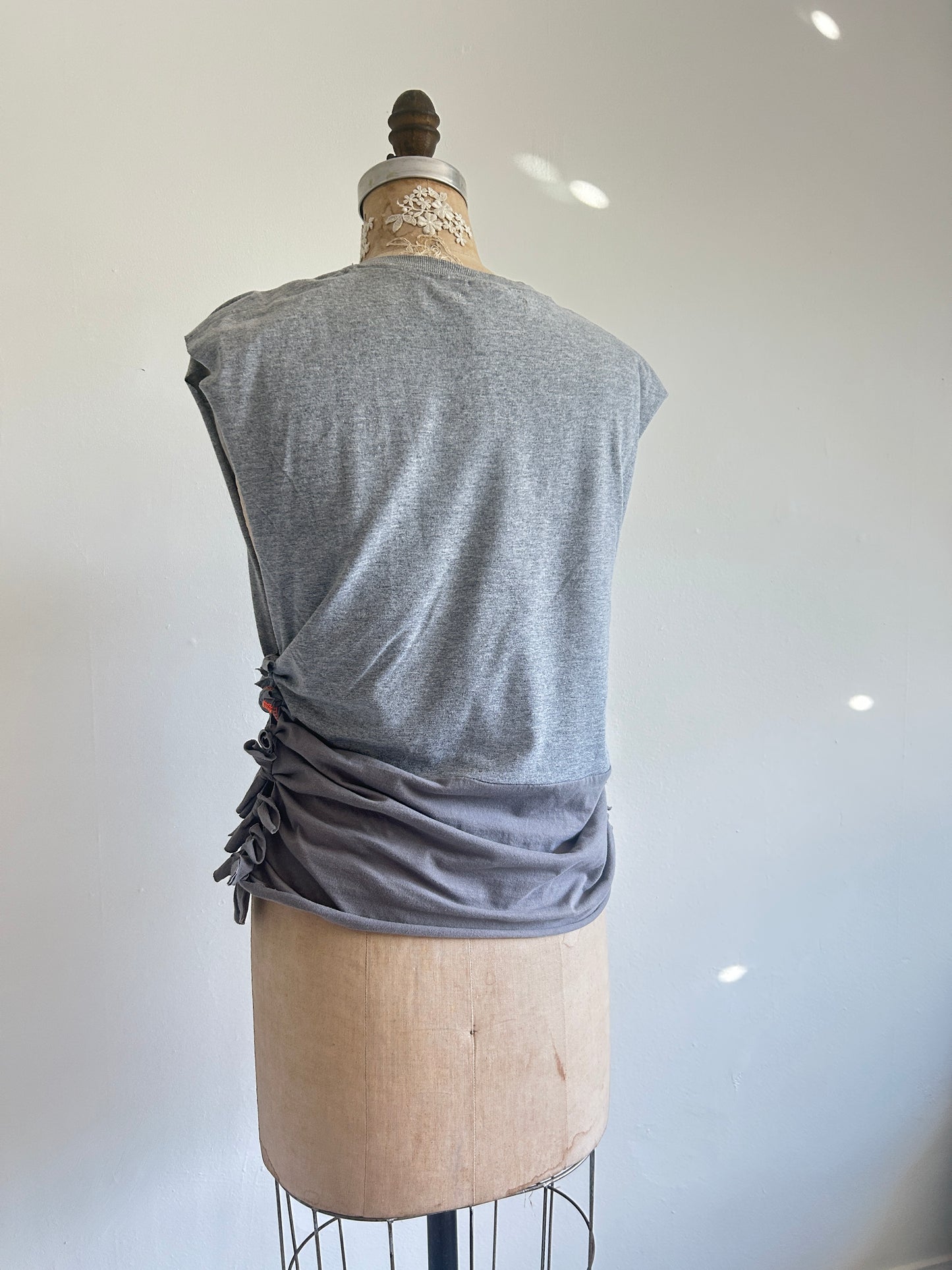 Reworked Preloved Keloggs Tshirt - Circle Series Size M/L #TSHIRT7