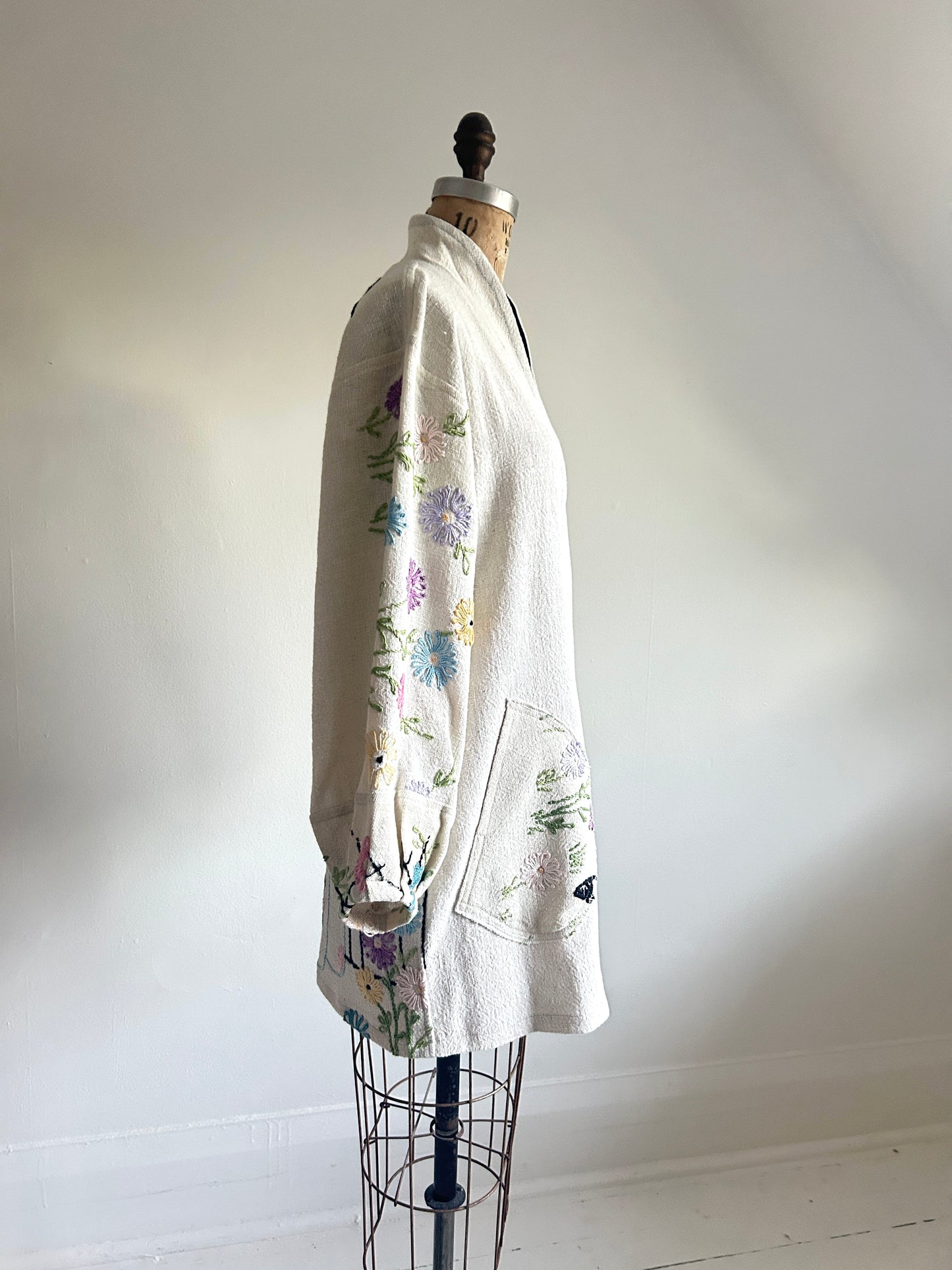 Vivianne Upcycled Vintage Linen Embroidered Jacket Size S/M #CVJCOSM2